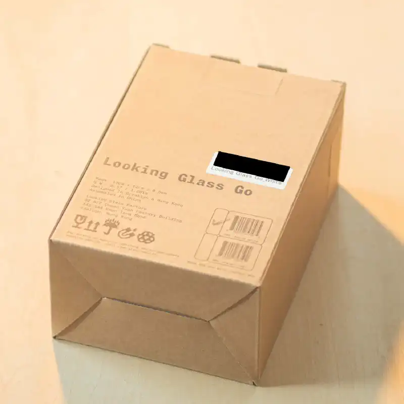 Looking Glass Goの箱